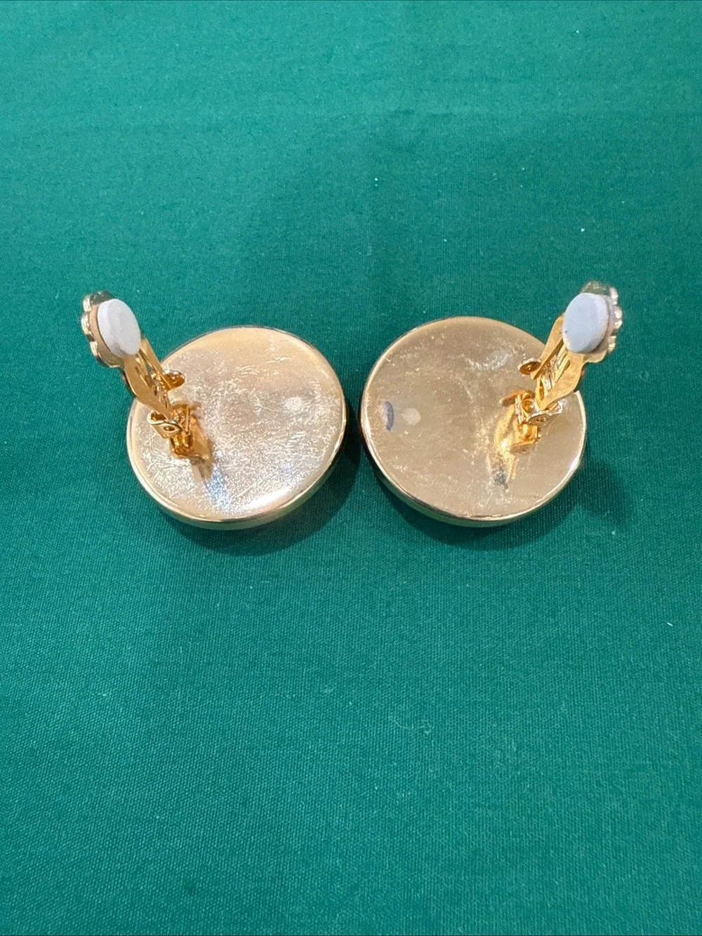Designer look a like  Red Gold-Tone Button Earrings - Unbranded. 46B